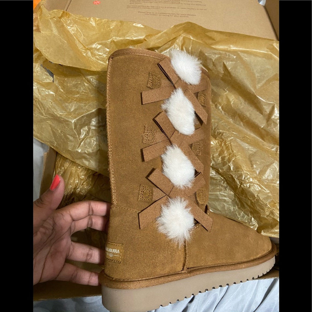Tall UGG boots WITH BOWS (BRAND NEW)